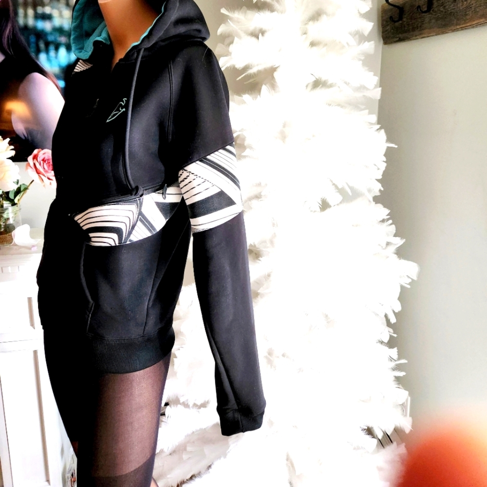 THOR Fitted Zip up